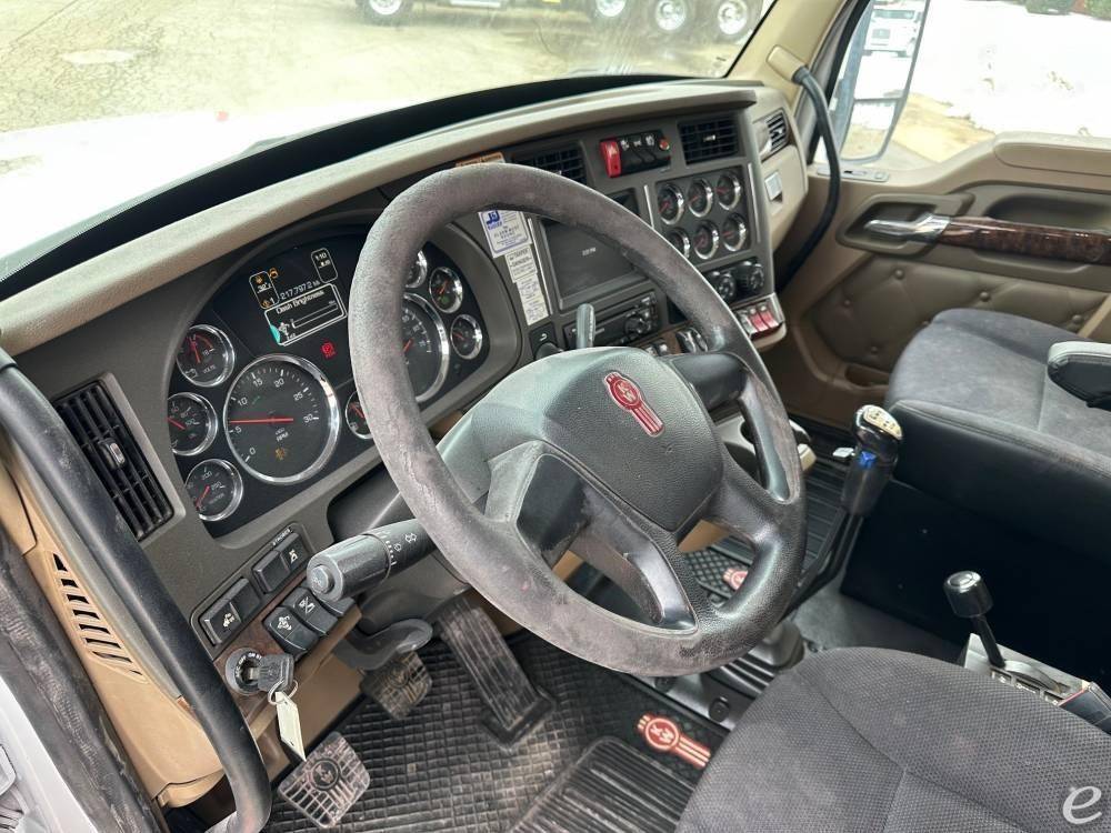 2018 Kenworth T880