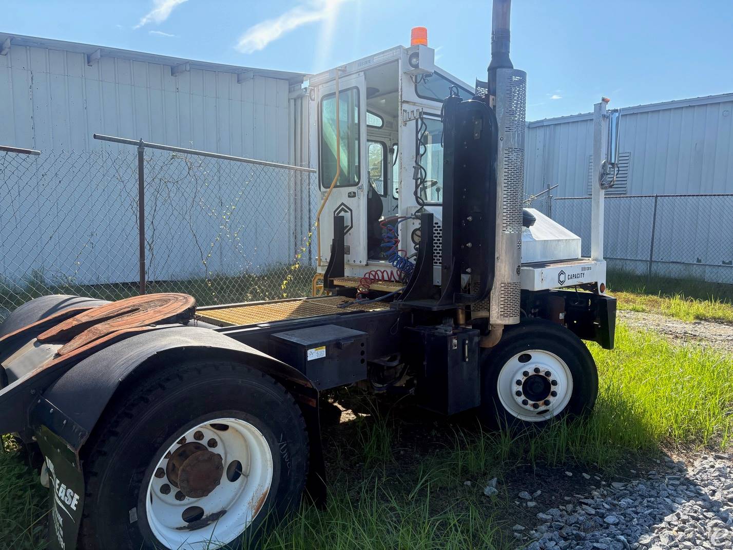 2011 Capacity TJ5000