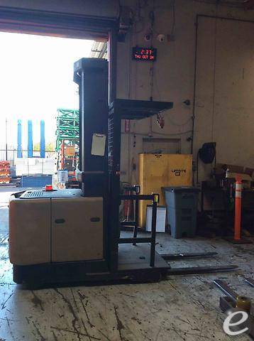 2002 Crown SP3020-30 Electric Order Picker - 123Forklift