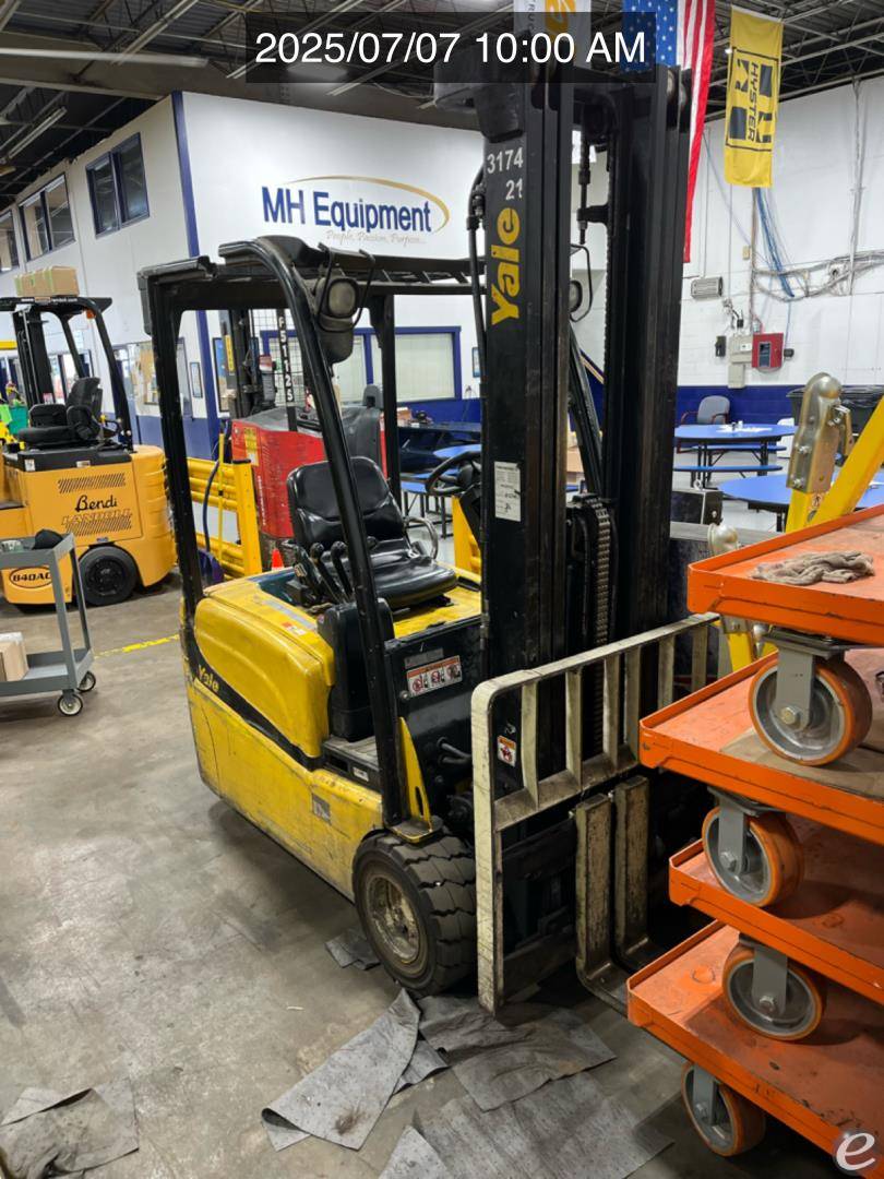 2018 Yale ERP040VT