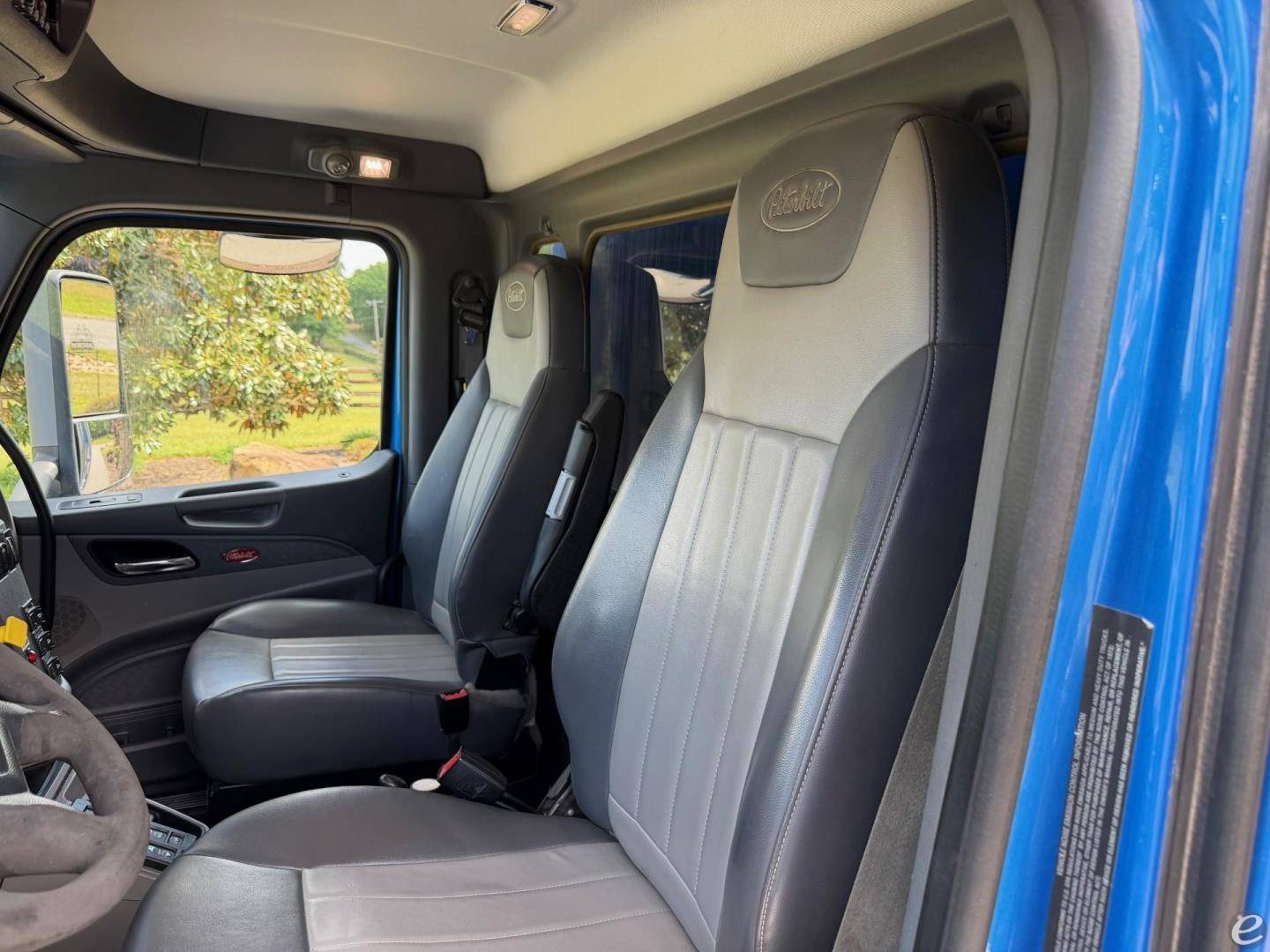 2016 Peterbilt 567