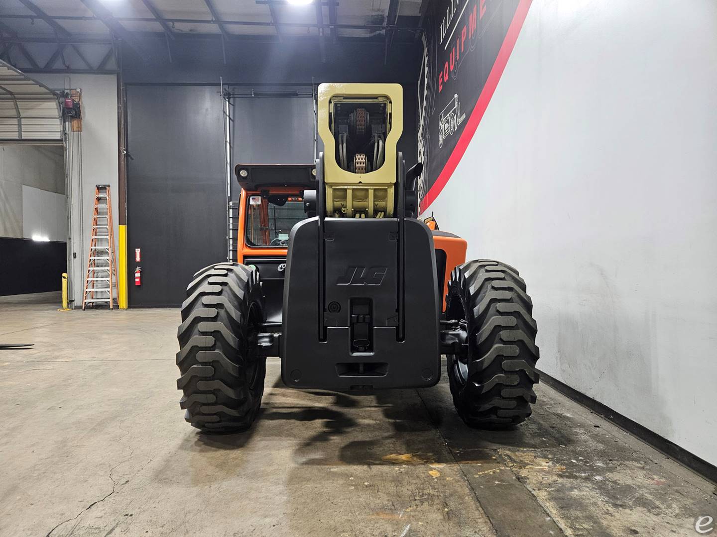 2021 JLG 1255