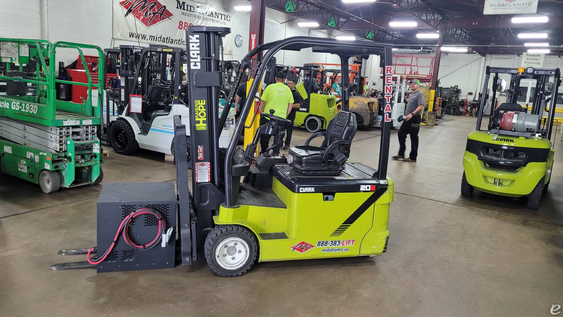 2022 Clark SE20T