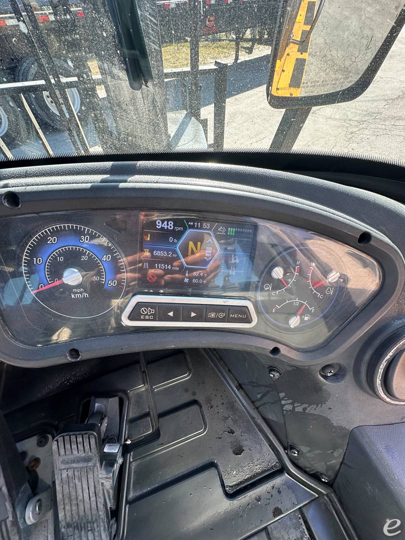 2019 Hyundai 70D-9