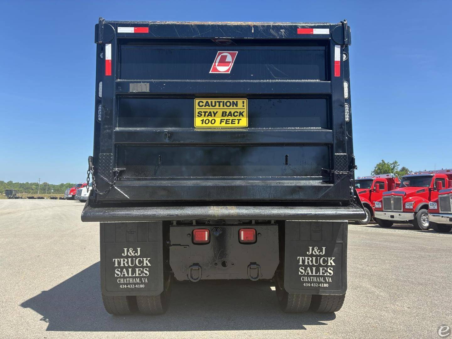 2025 Kenworth T880