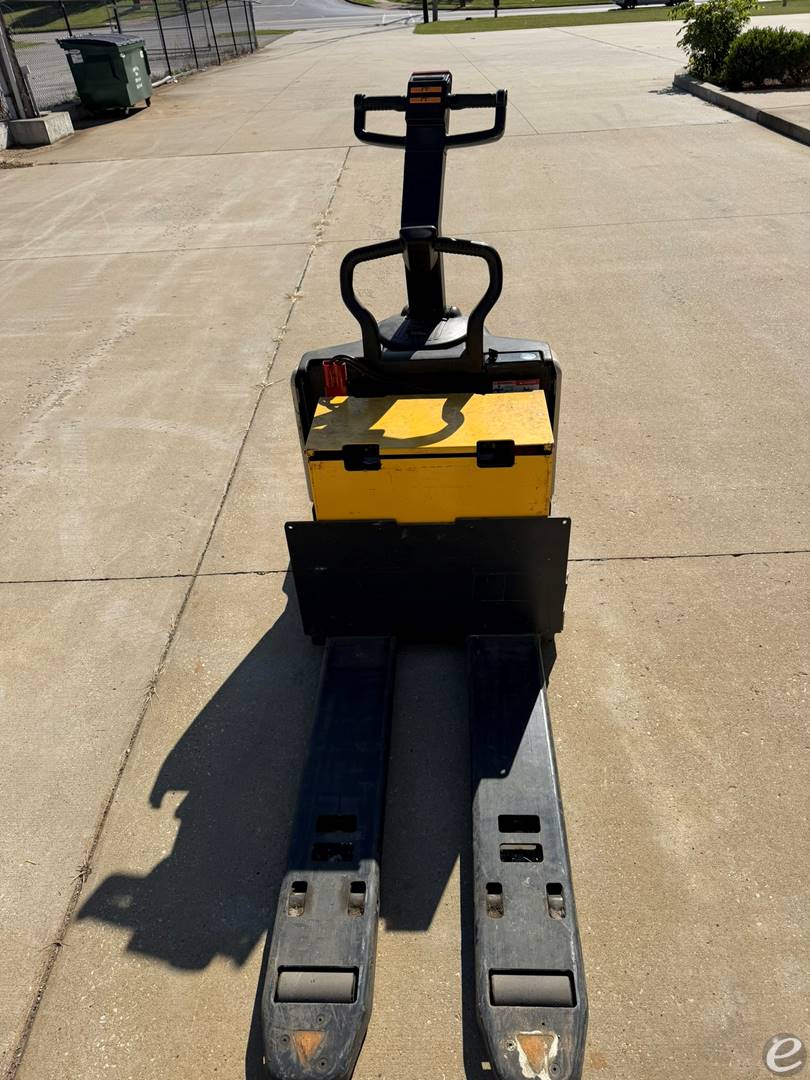 2008 Crown PE4000-60