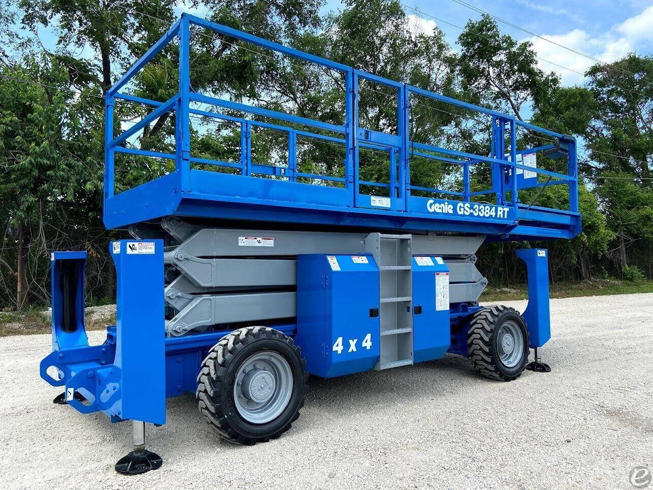 2015 Genie GS3384RT Diesel Scissor Lift - 123Forklift