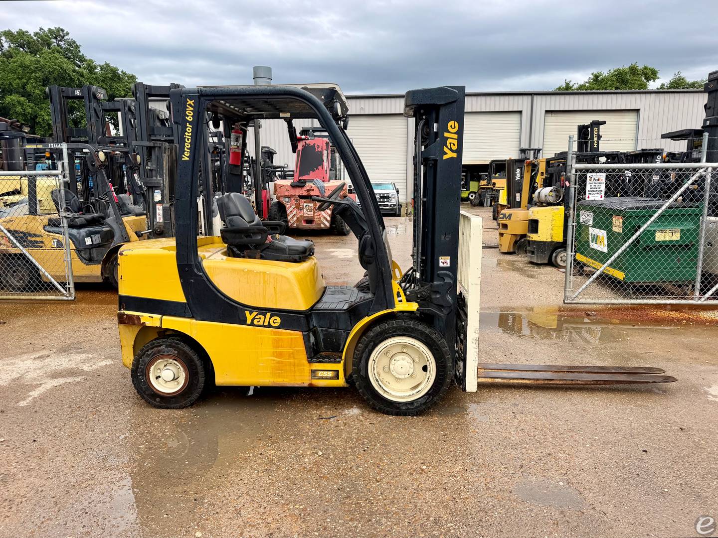 2017 Yale GDP060VX