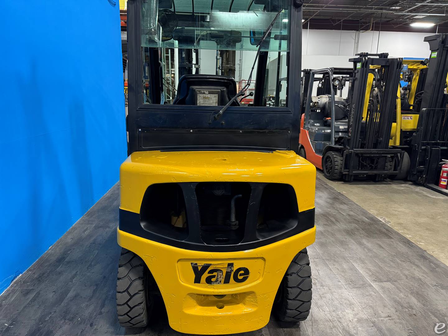 2012 Yale GDP050VX