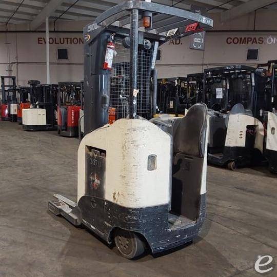 2019 Crown RR5725-45