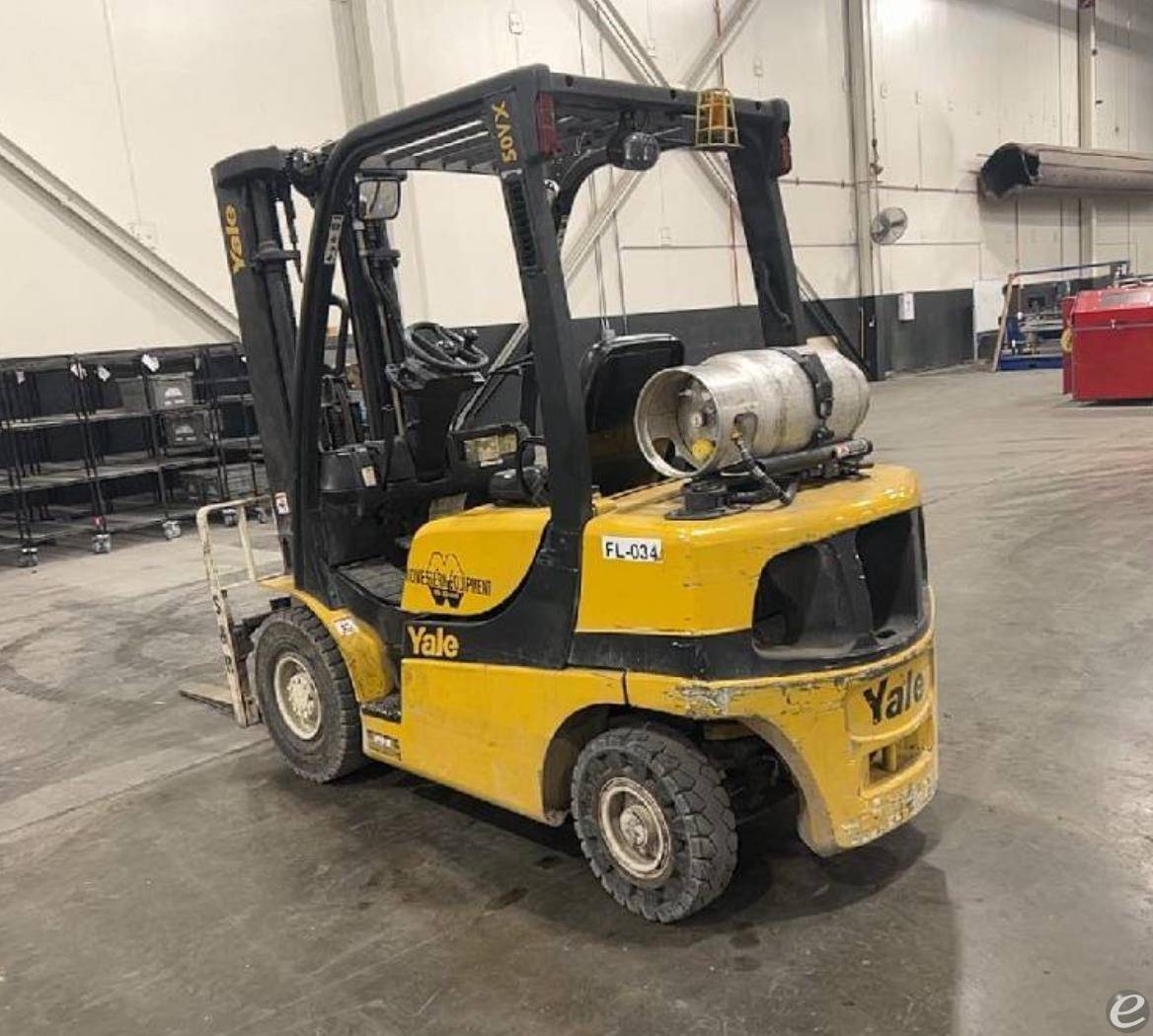 2011 Yale GLP050VX