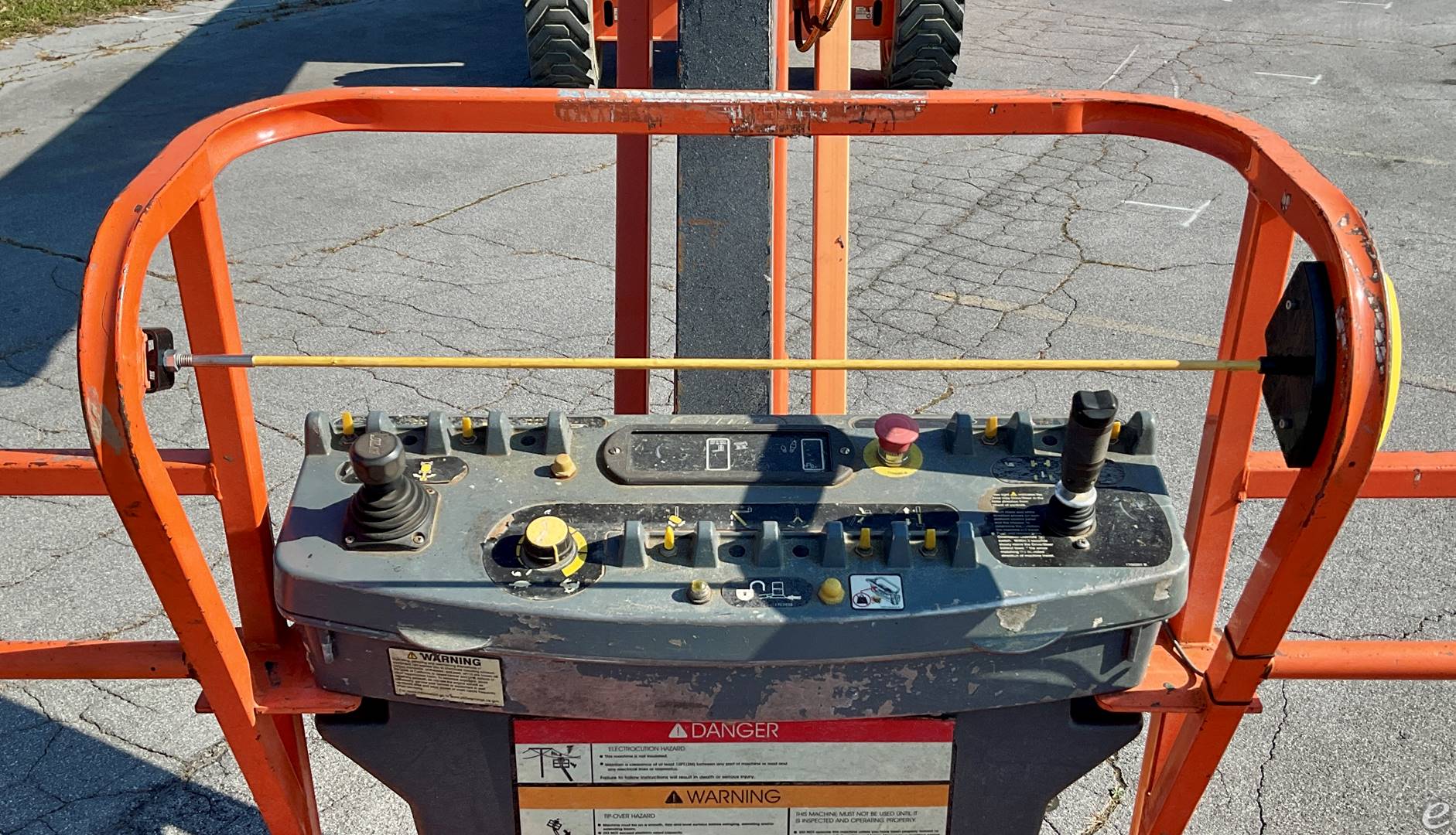 2019 JLG 860SJ