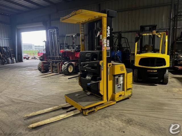 2006 Yale OS030EF