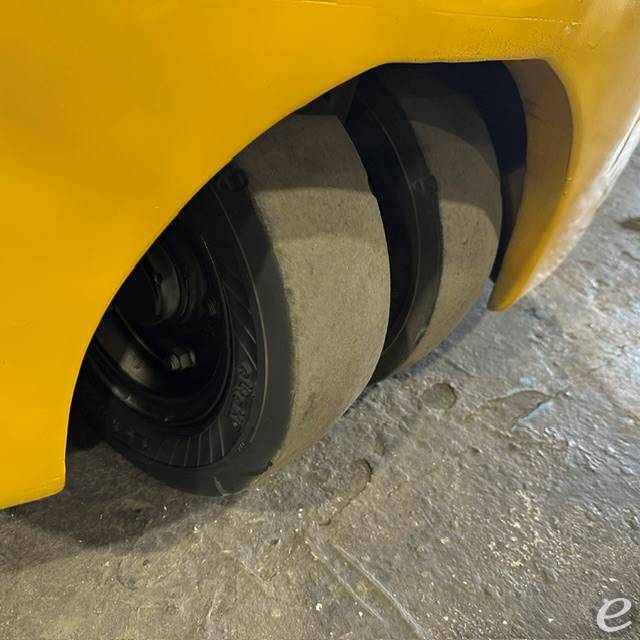 2021 Yale ERP030VT