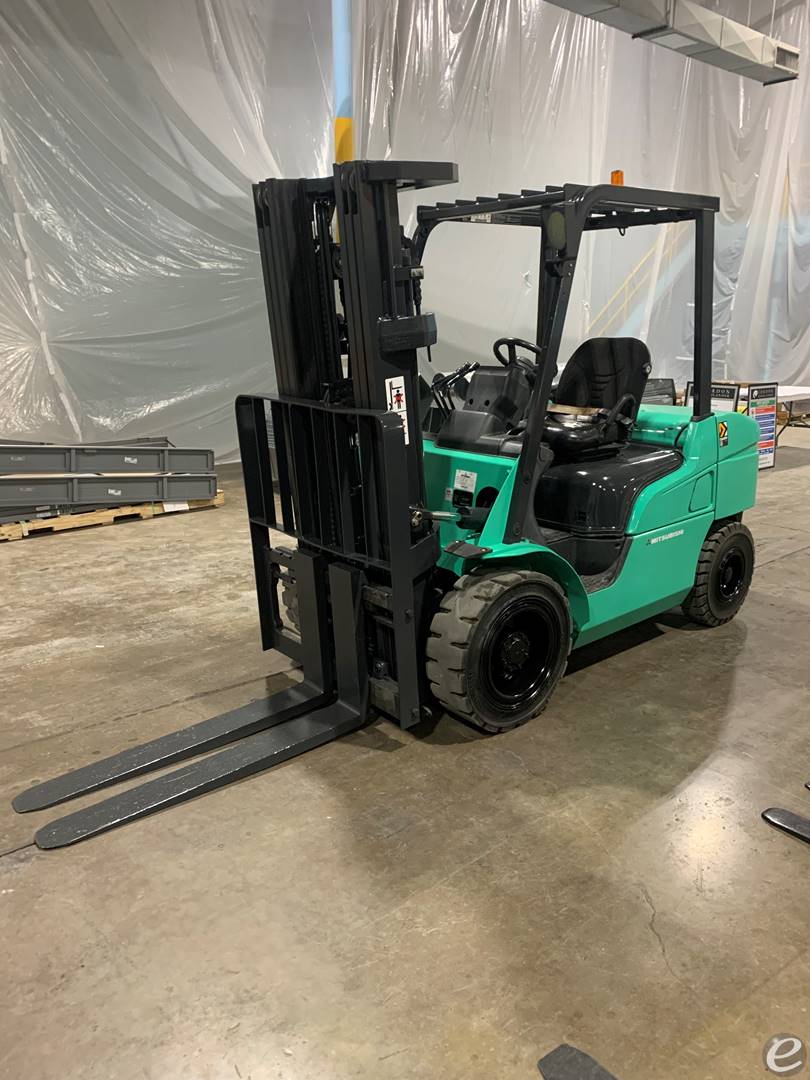 2015 Mitsubishi FD30N5 Diesel Forklift - 123Forklift