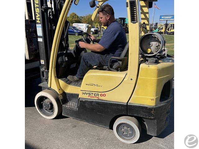 2011 Hyster S60FT LP Gas Forklift