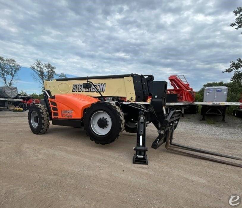 2022 JLG 1255