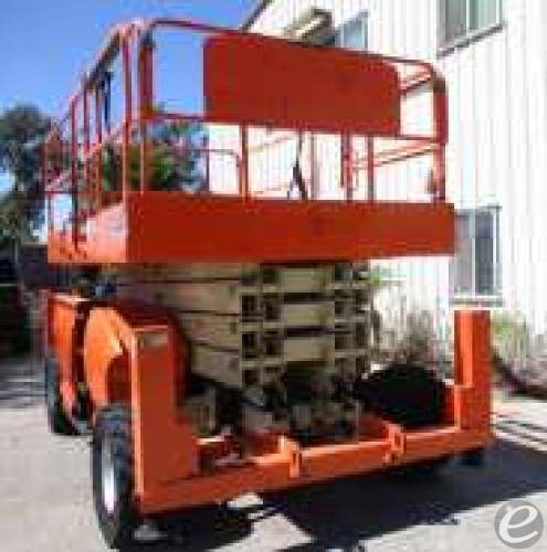 2015 JLG 4394RT