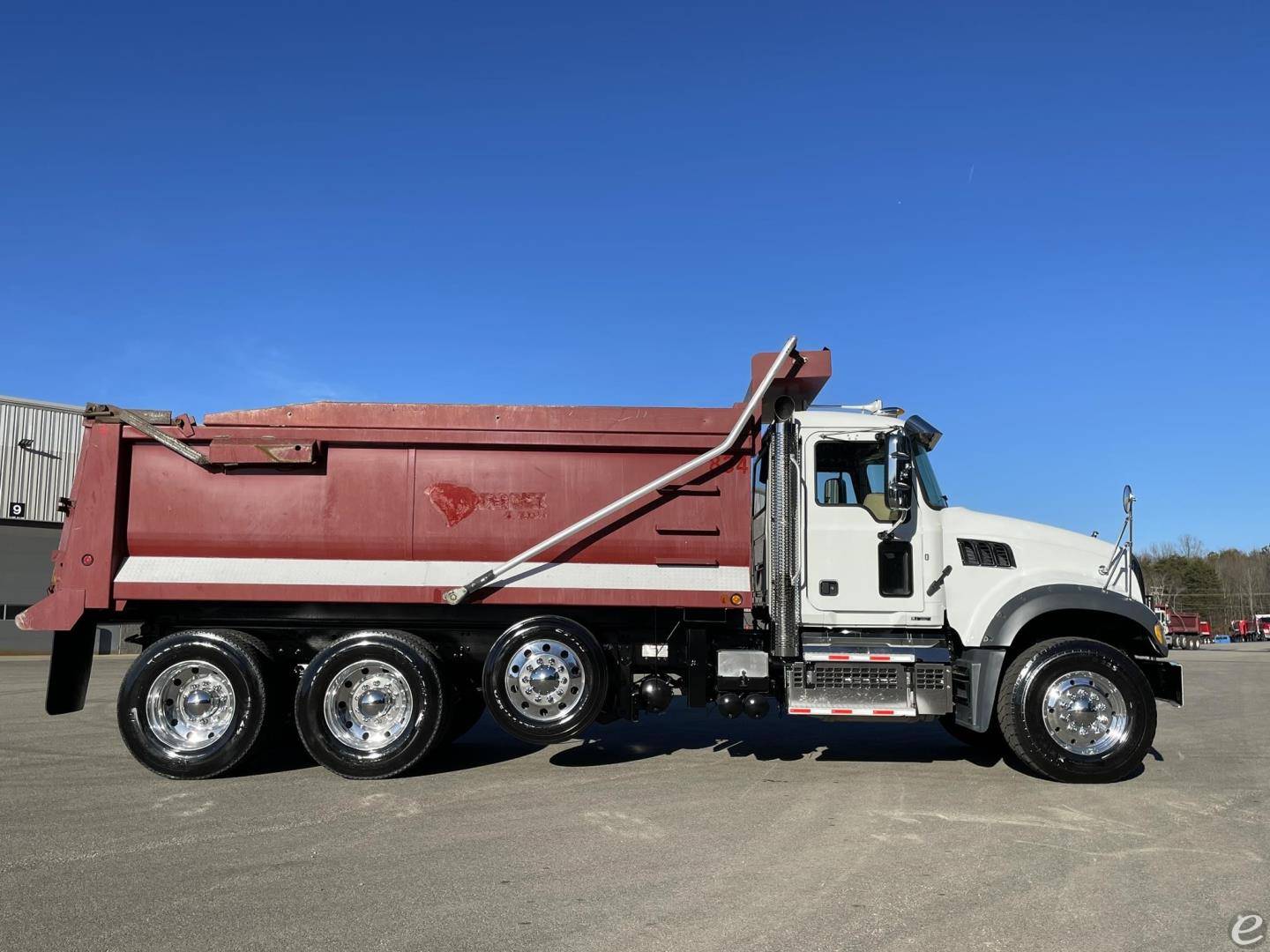 2020 Mack GRANITE 64FR