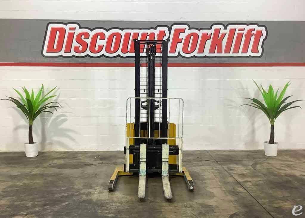2015 Yale MSW040SFN24TV087 Electric Forklift - 123Forklift