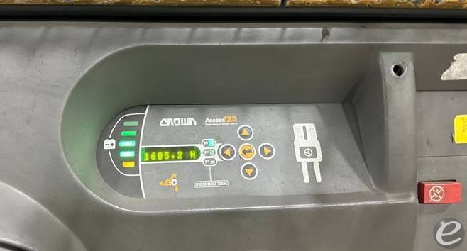 2019 Crown SP3520-30