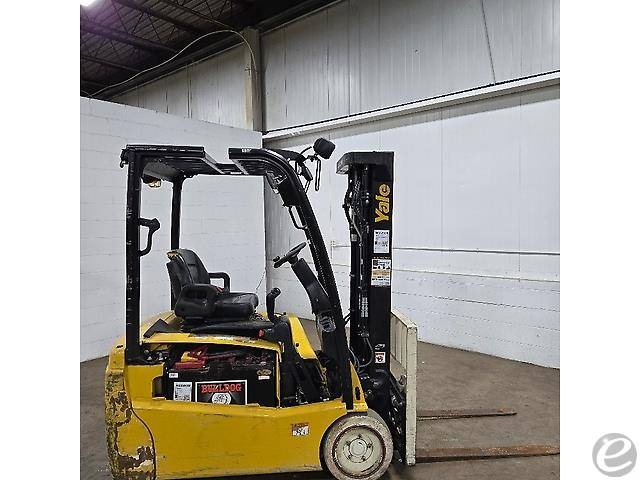 2019 Yale ERP040VT