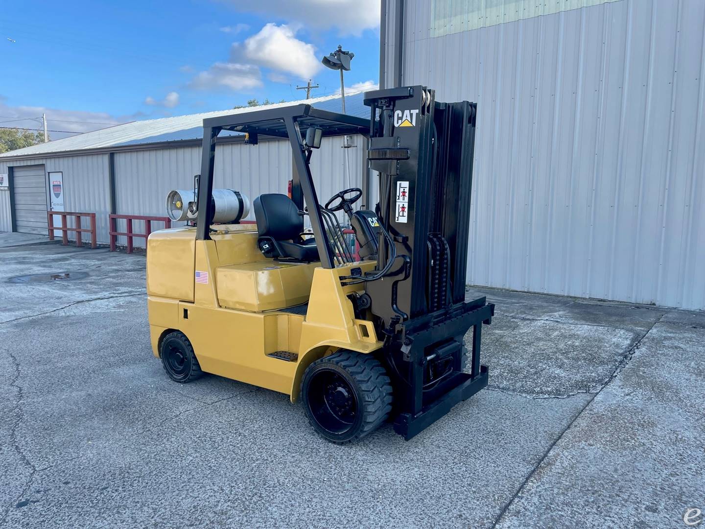 1999 LP Gas Cat GC55K Cushion Tire 4 Wheel Sit Down (Indoor Warehouse)