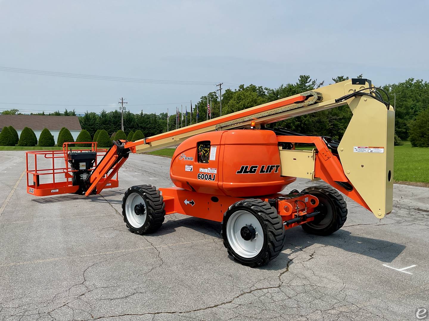 2018 JLG 600AJ