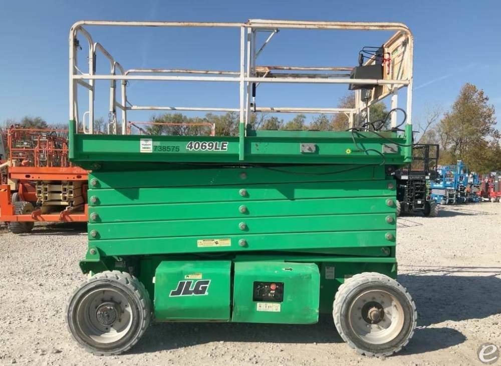 2015 JLG 4069LE Electric Scissor Li...