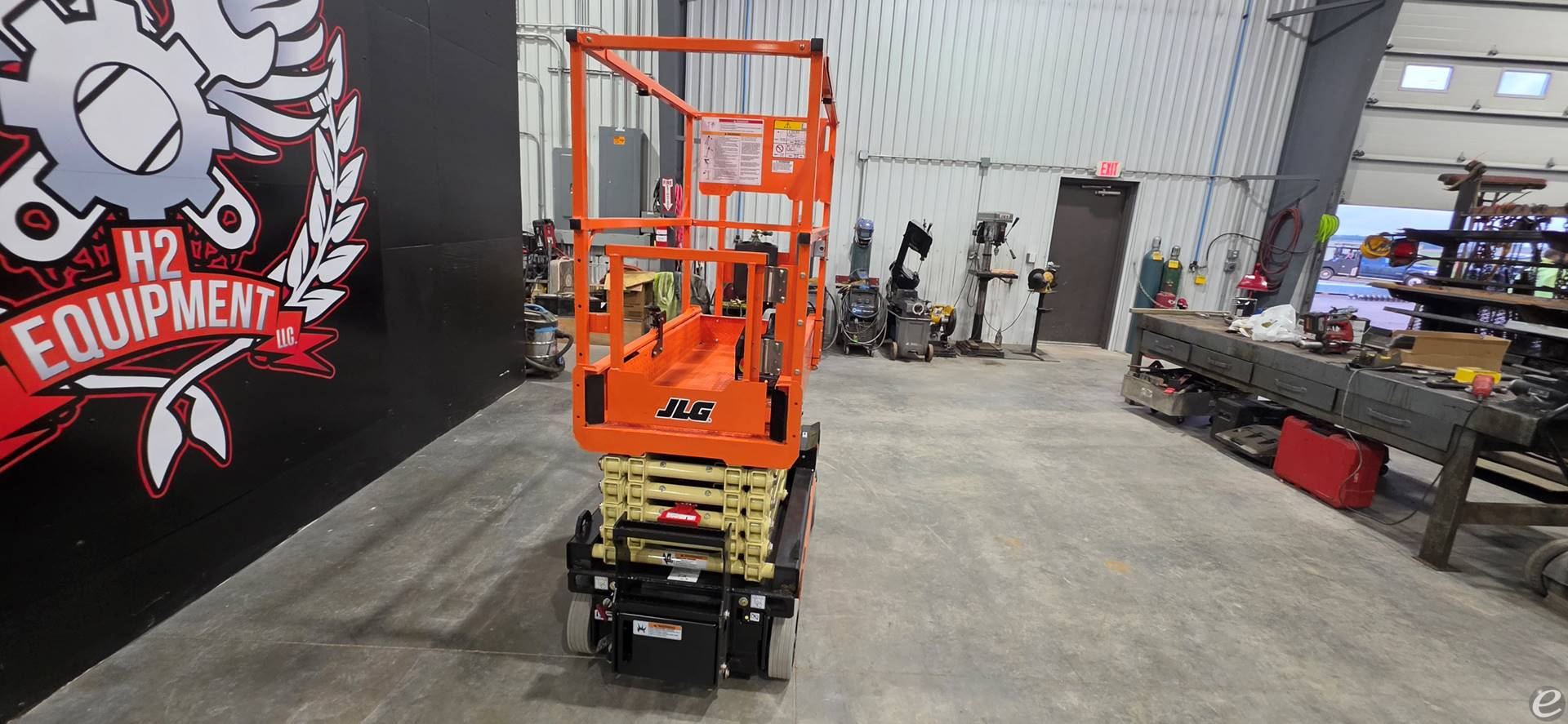 2026 JLG ES1930M