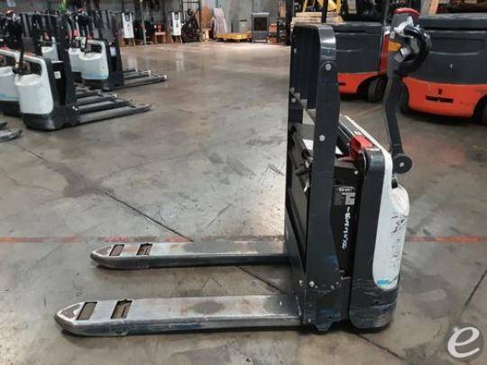 2018 Unicarriers WLXT2W7S22V Electric Forklift - 123Forklift