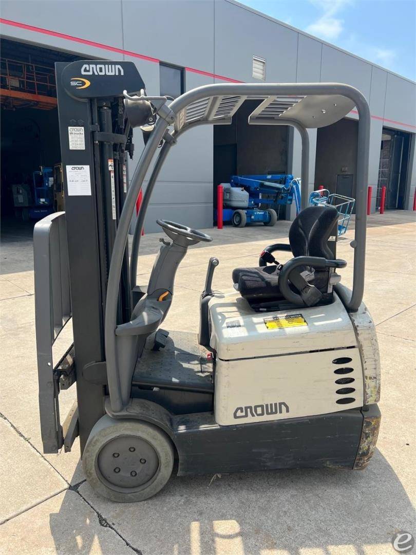 2009 Crown SC4510-30