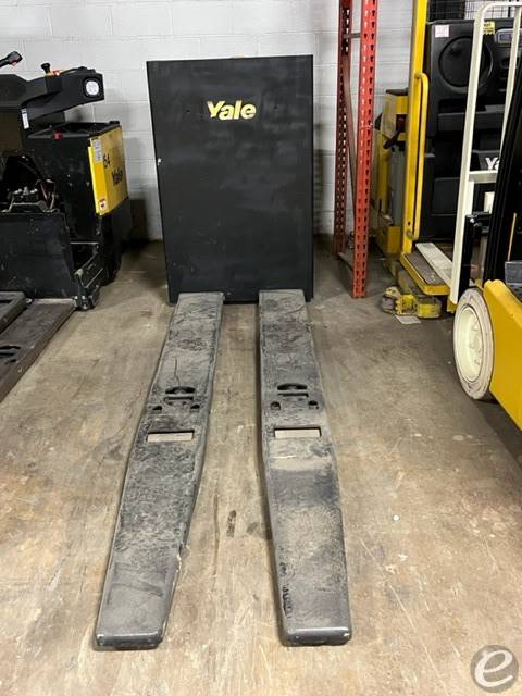 2018 Yale MPC080LVGN24T2896 Electric Walkie Stand Up Center Control      Forklift - 123Forklift