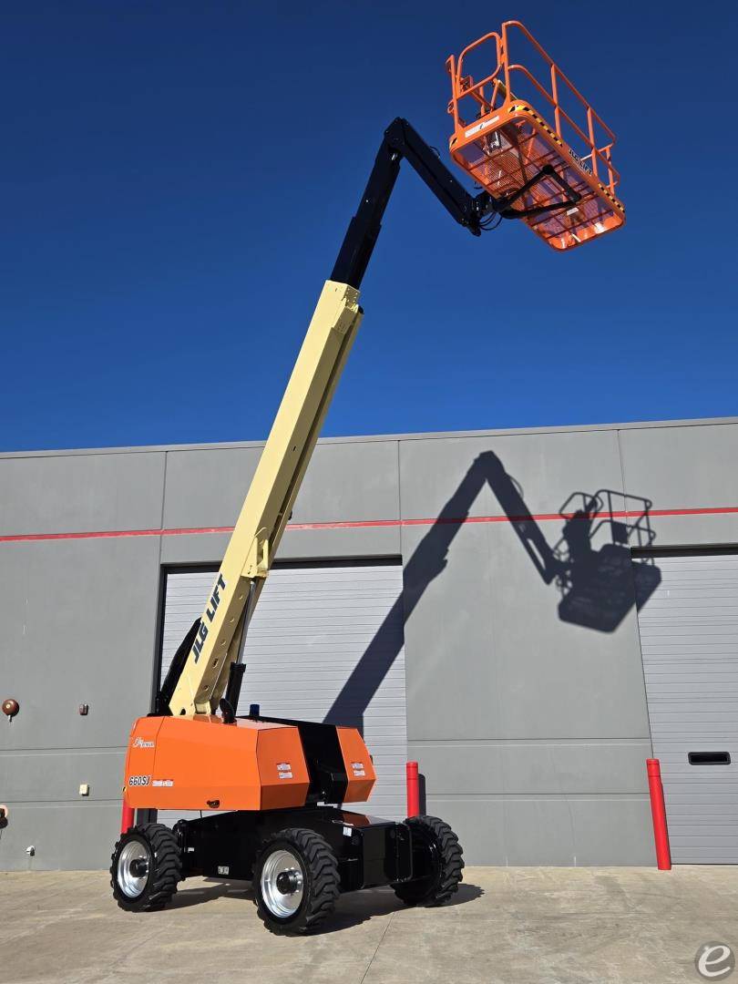 2013 JLG 660SJ