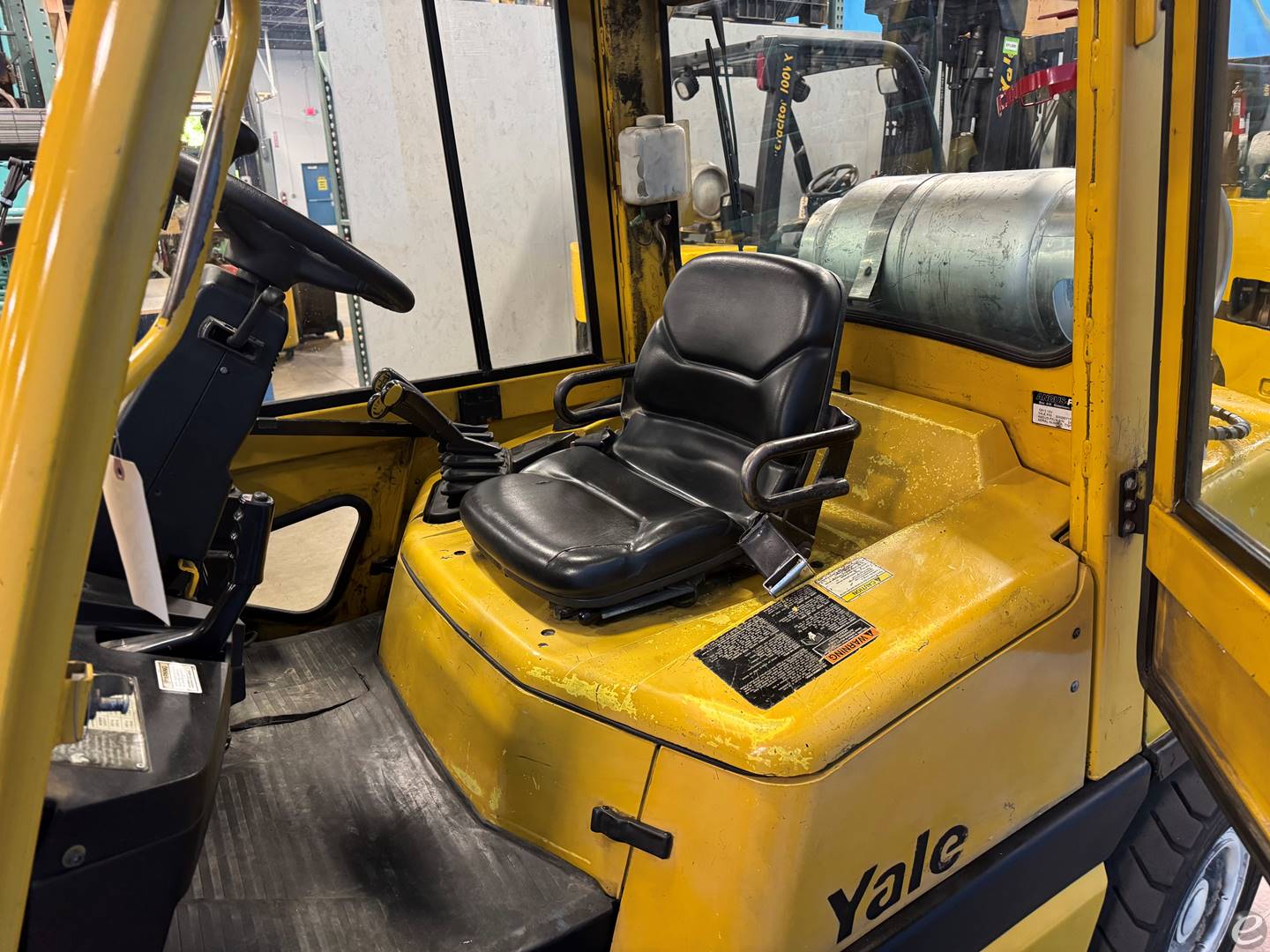 2002 Yale GLP080LJ
