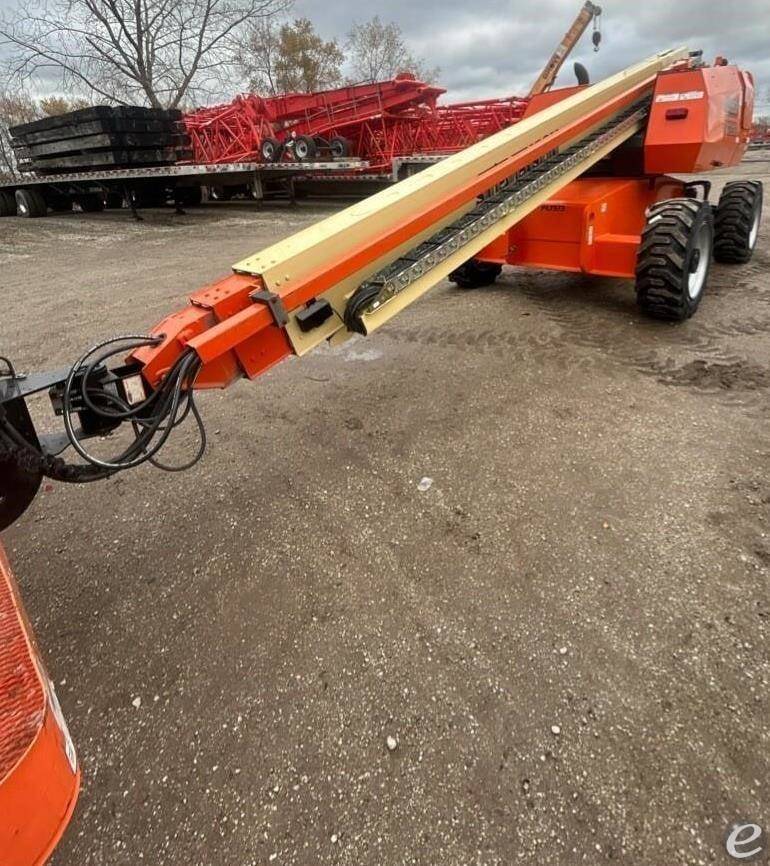 2013 JLG 600S