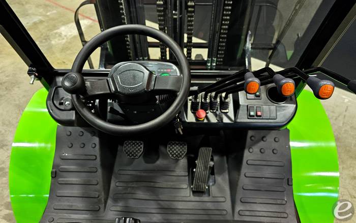 2026 Viper Lift Trucks RTD35F-4