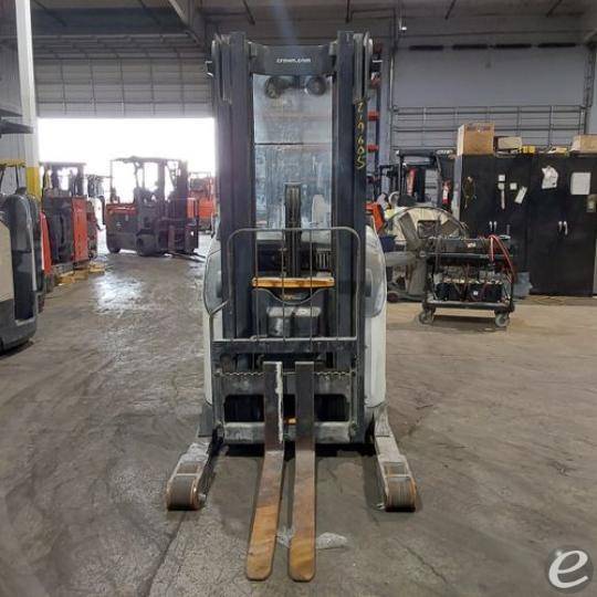 2016 Crown RR5725-45