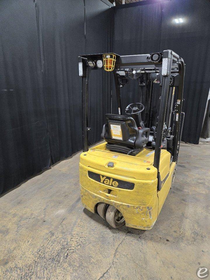2021 Yale ERP030VT
