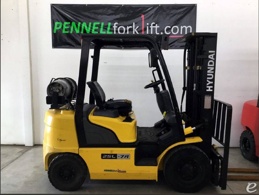 2010 Hyundai 25L-7A