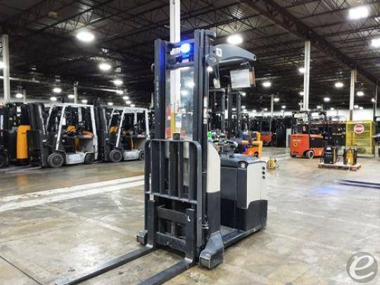 2018 Crown MPC3040-26 Electric Order Picker - 123Forklift