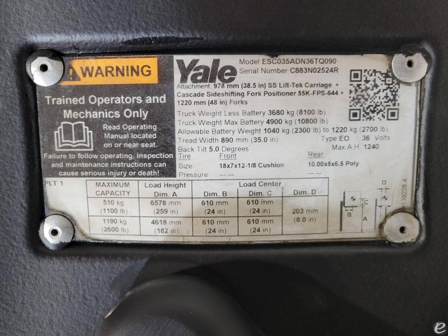 2017 Yale ESC035AC