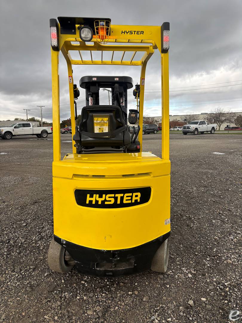 2014 Hyster E65XM