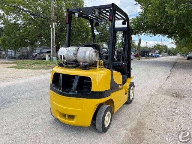 2018 Yale GLP050MXNEAE084