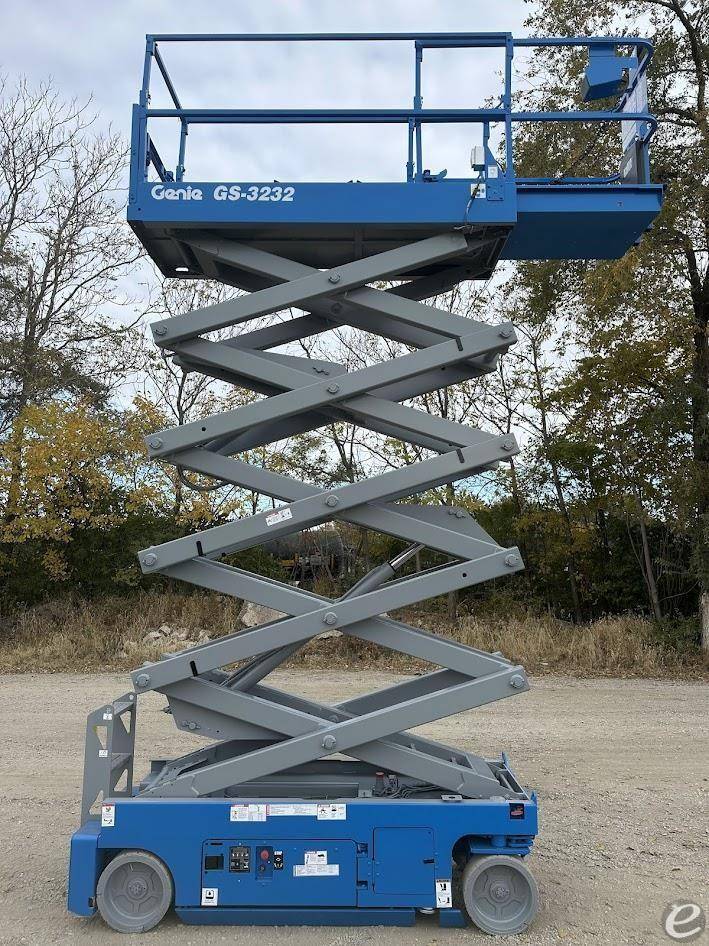 2015 Genie GS3232