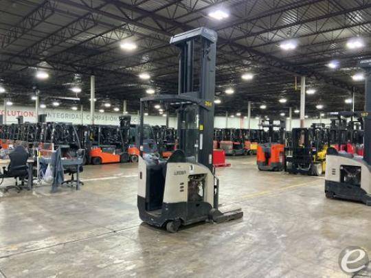 2019 Crown RR5725-45