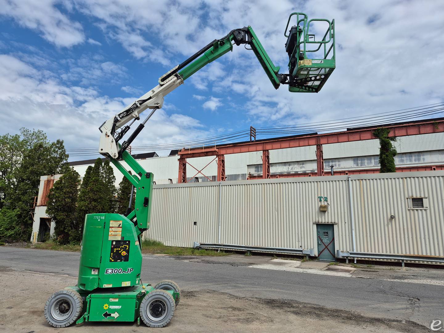 2015 JLG E300AJP
