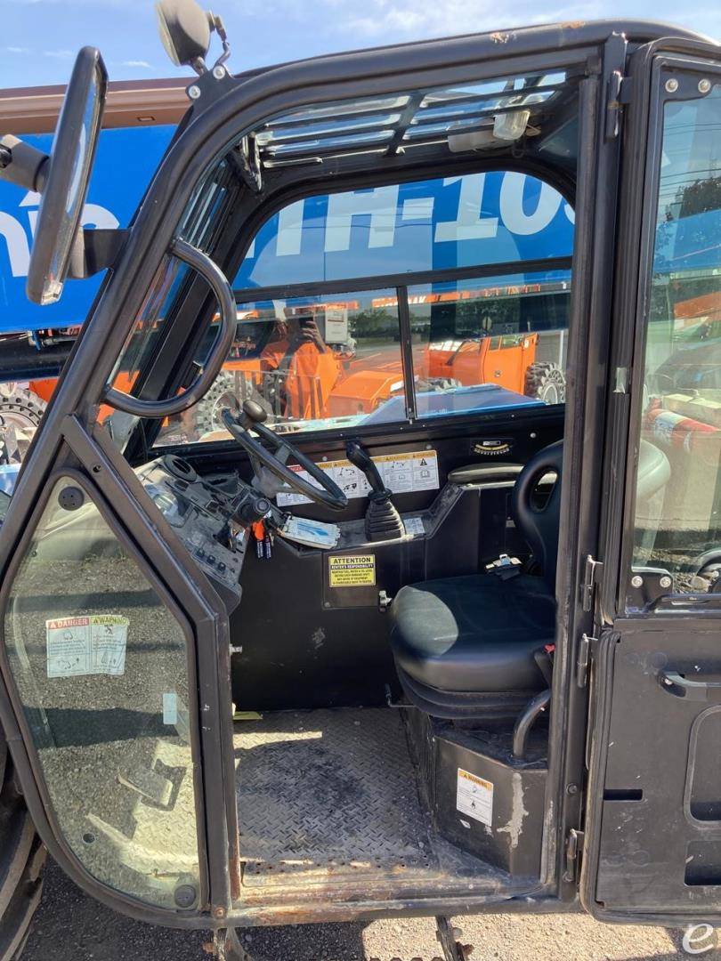 2014 Genie GTH1056