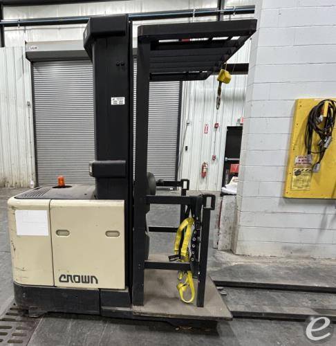 2002 Crown SP3010-30