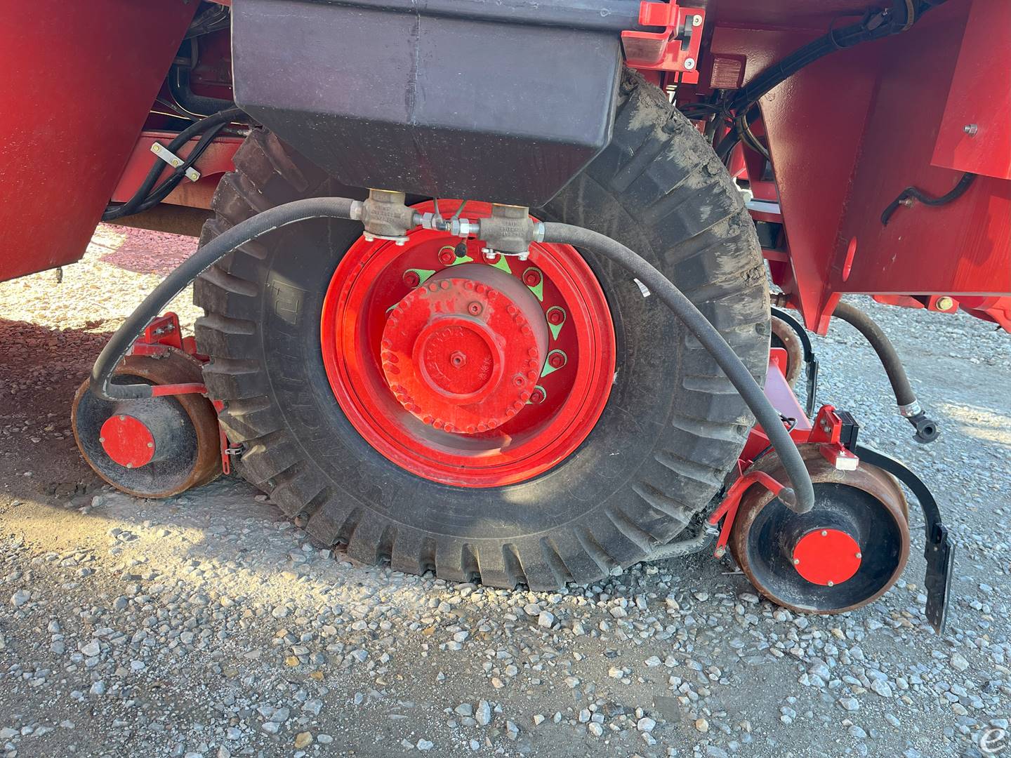 2023 Shuttlewagon NVX6030